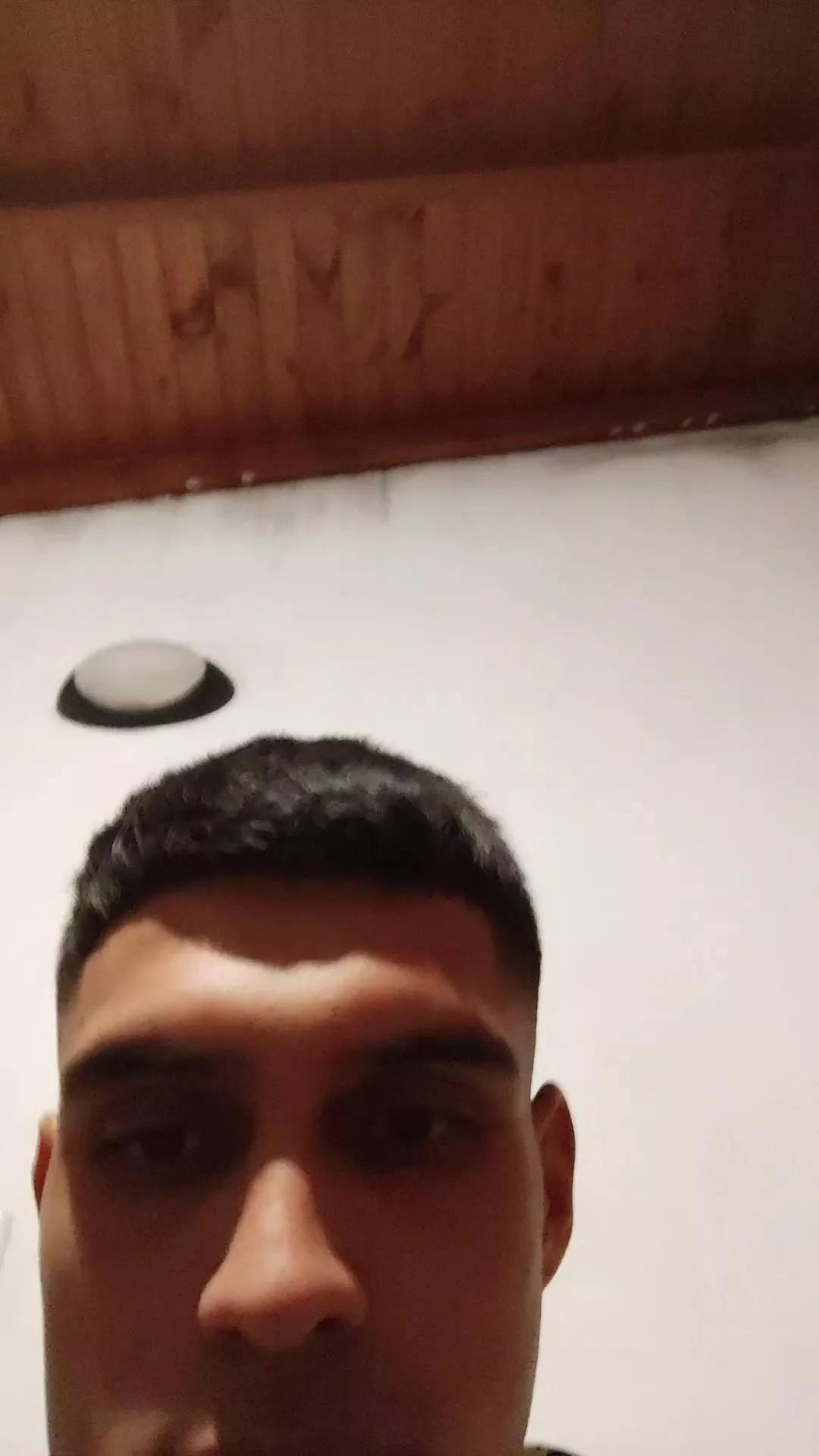 27431axel on Cam4 