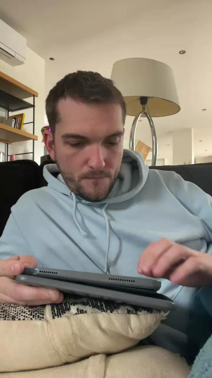 2b0yB0y on Cam4 