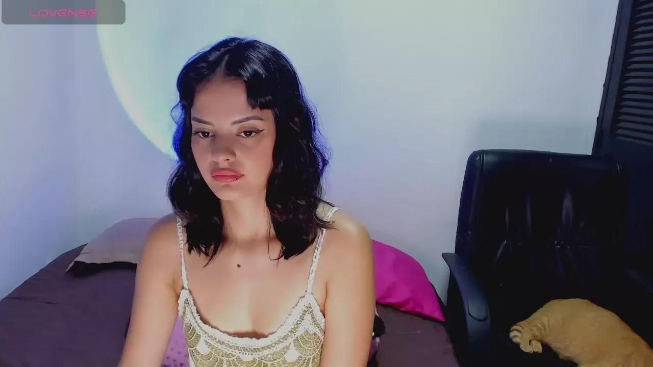 Abby_Saenz1 on Cam4 