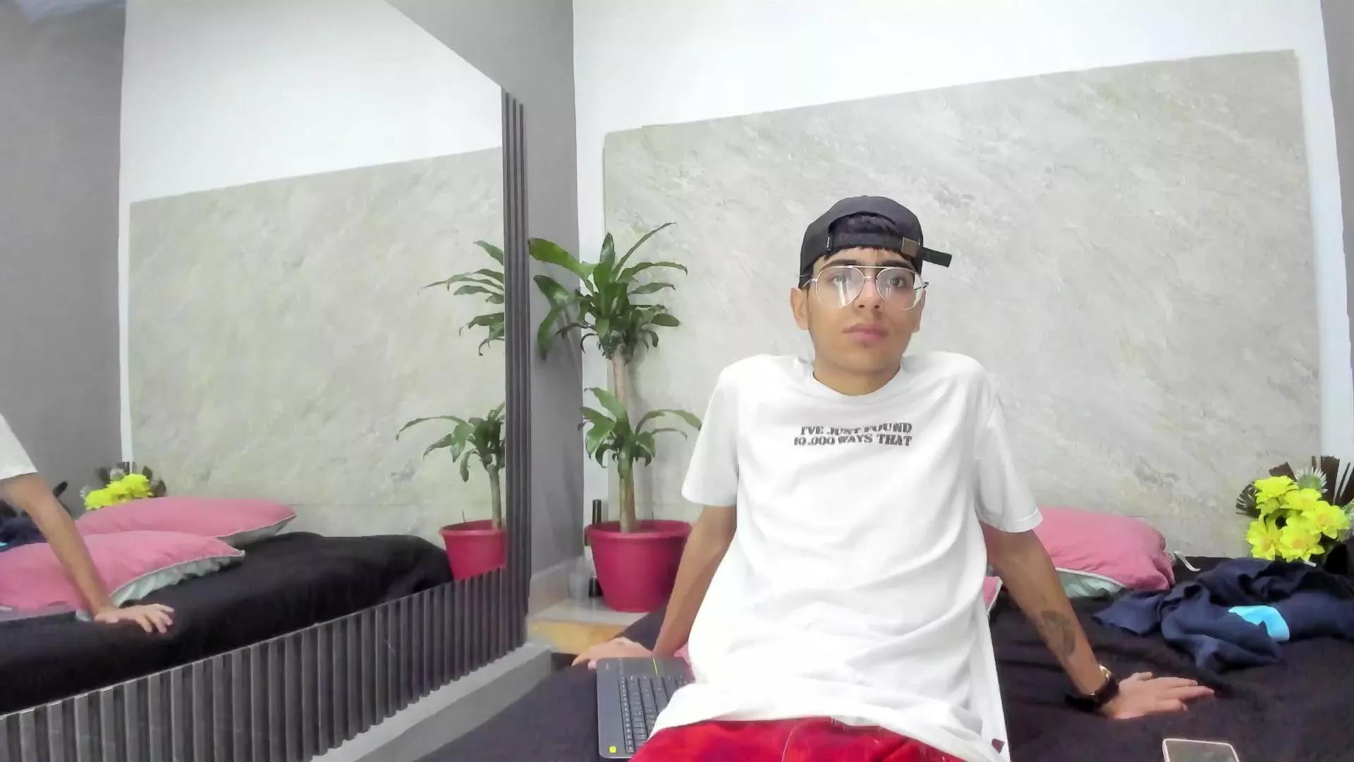 abbychad on Cam4 
