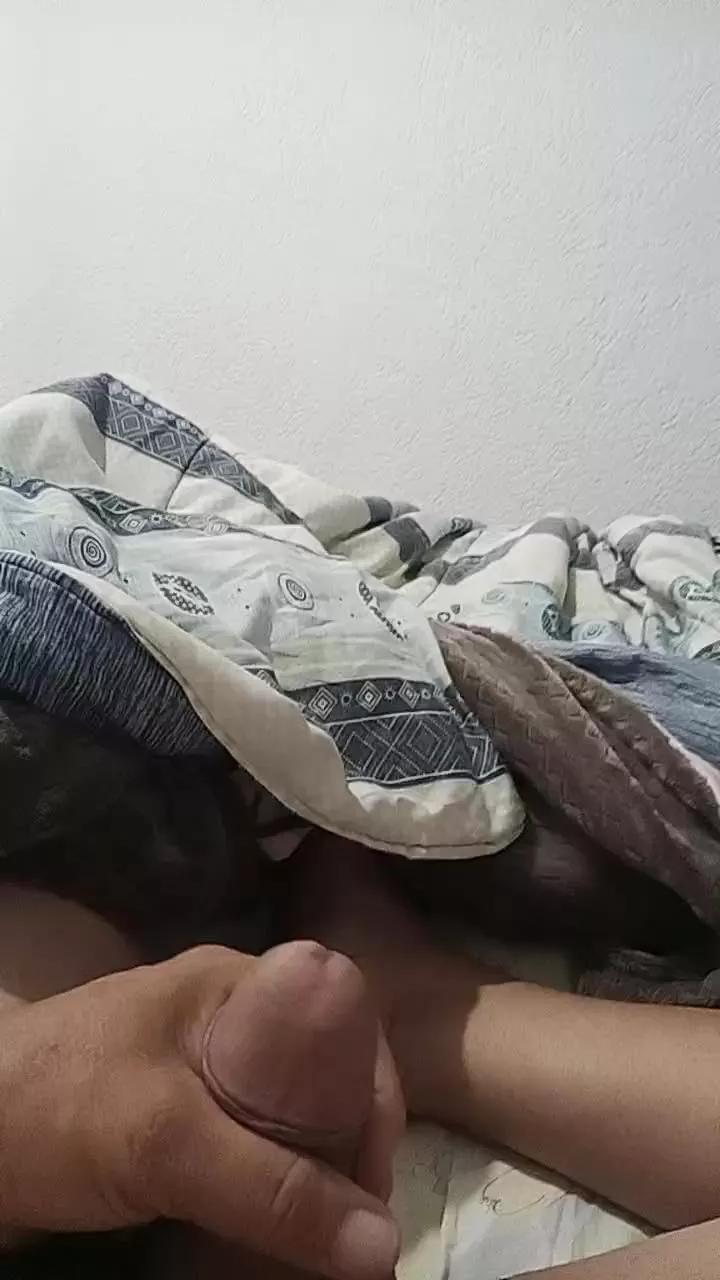 aera3 on Cam4 