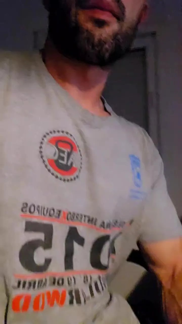 Offline Afgc on Cam4