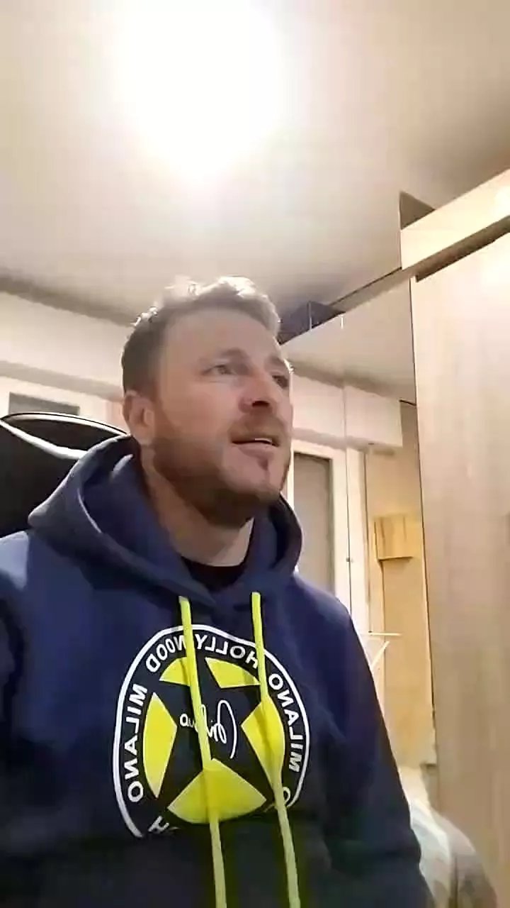 Offline Alegti88 on Cam4