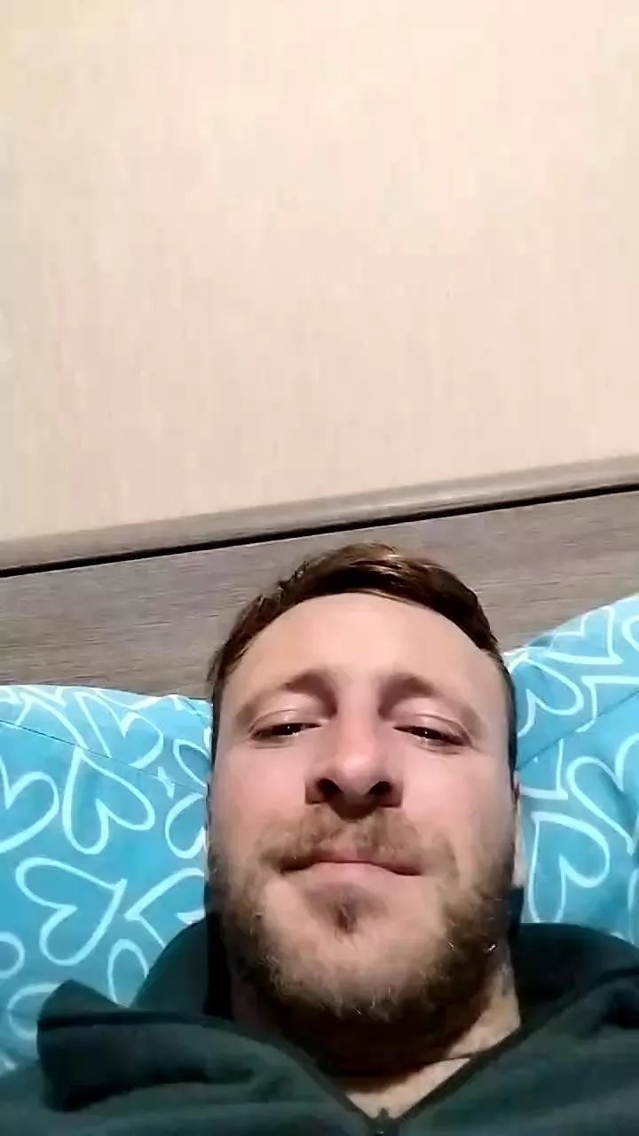 Offline Alegti88 on Cam4