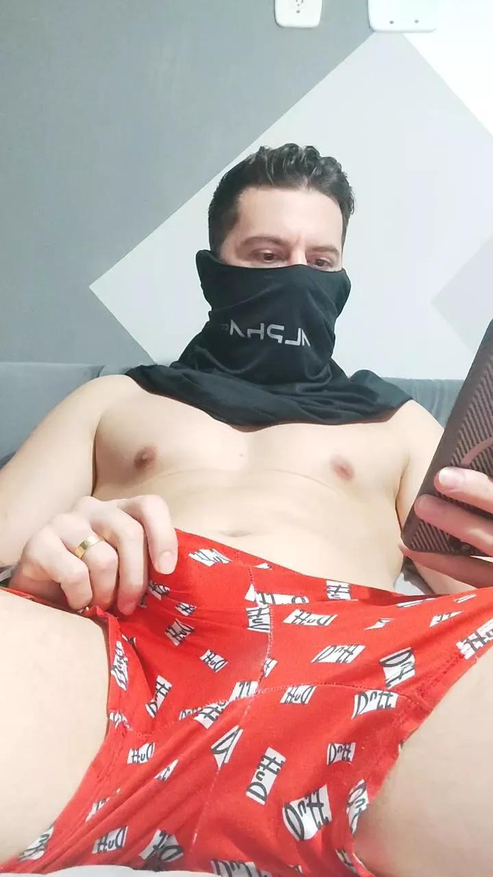 alerrandroo1 on Cam4 