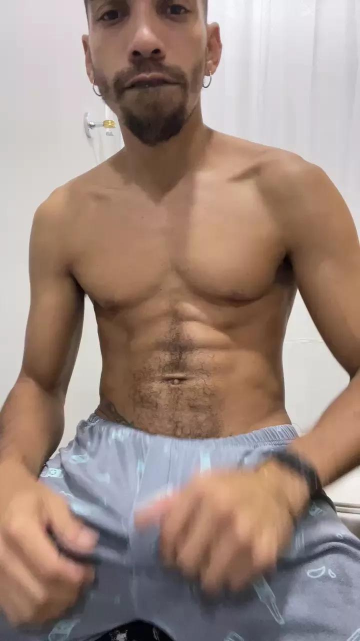 Alffredg_xxx on Cam4 