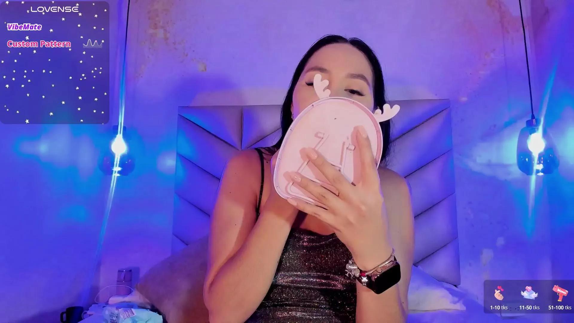 AlyssaJoness on Cam4 