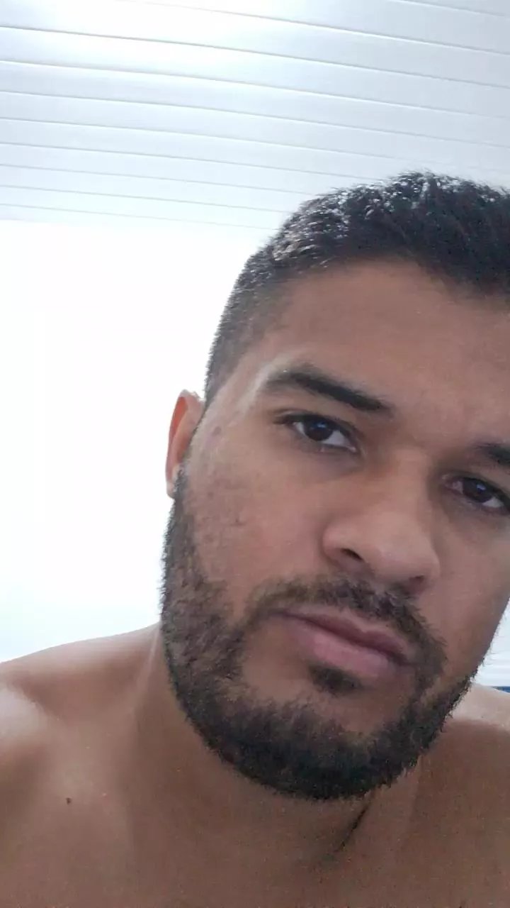 Offline Amesmadesempre on Cam4