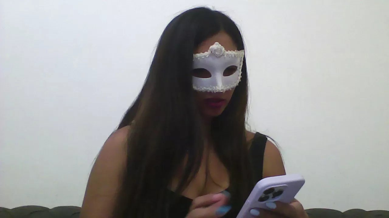 Offline amorjuntos on Cam4