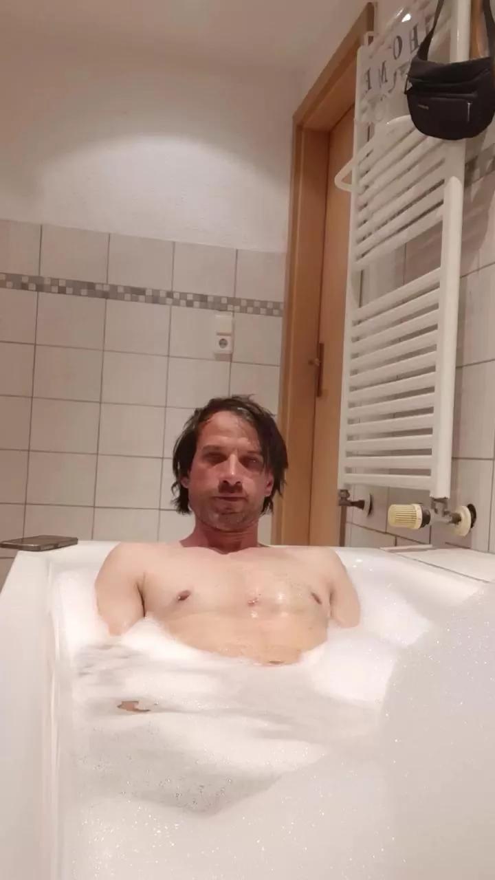 andy835 on Cam4 
