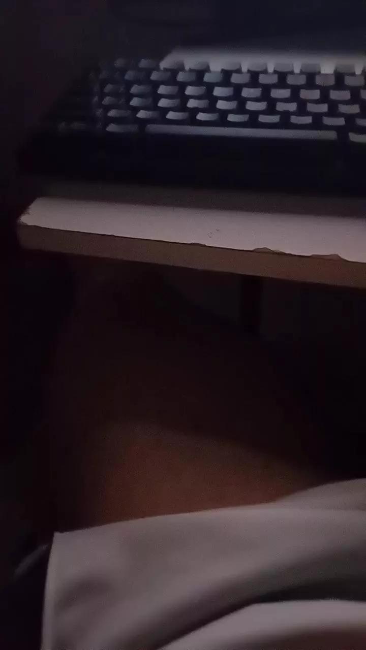 Anonim777333 on Cam4 