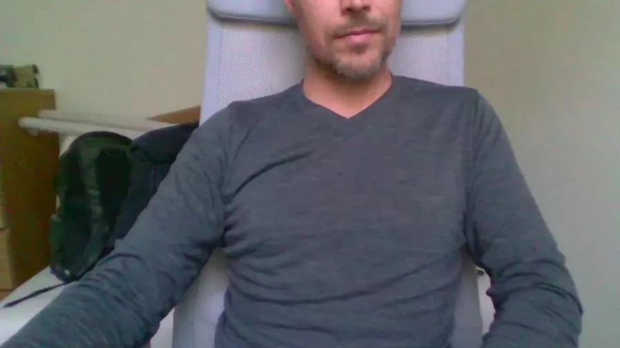 aragon99 on Cam4 