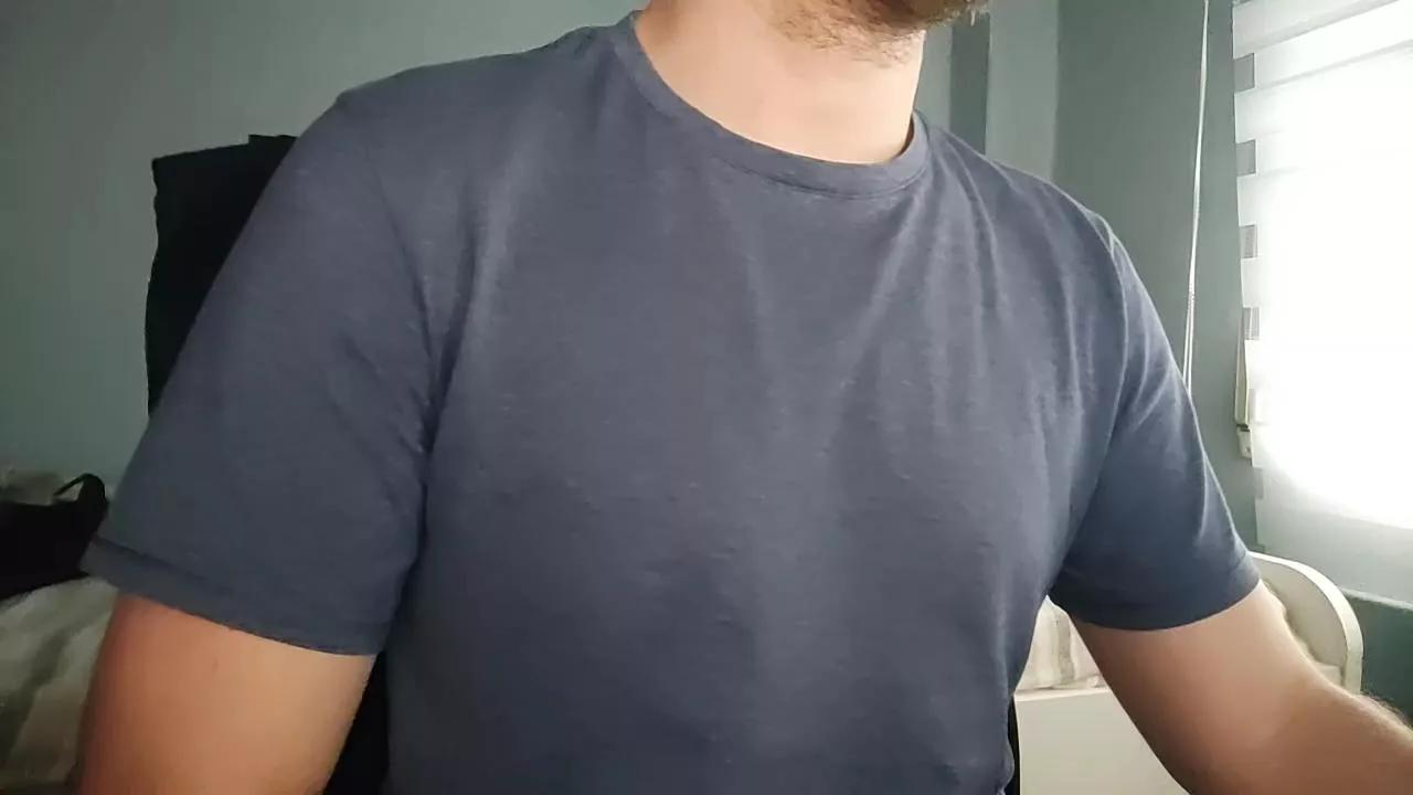 asieko5n on Cam4 
