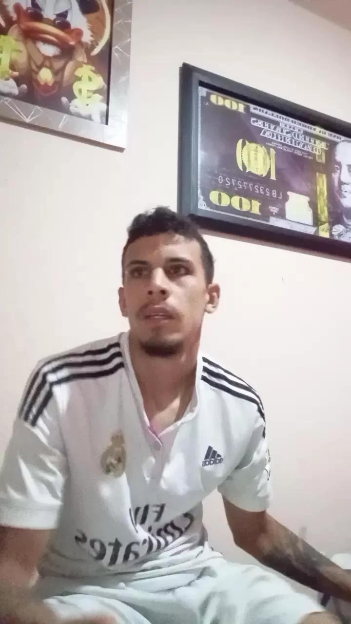 Bartisam on Cam4 