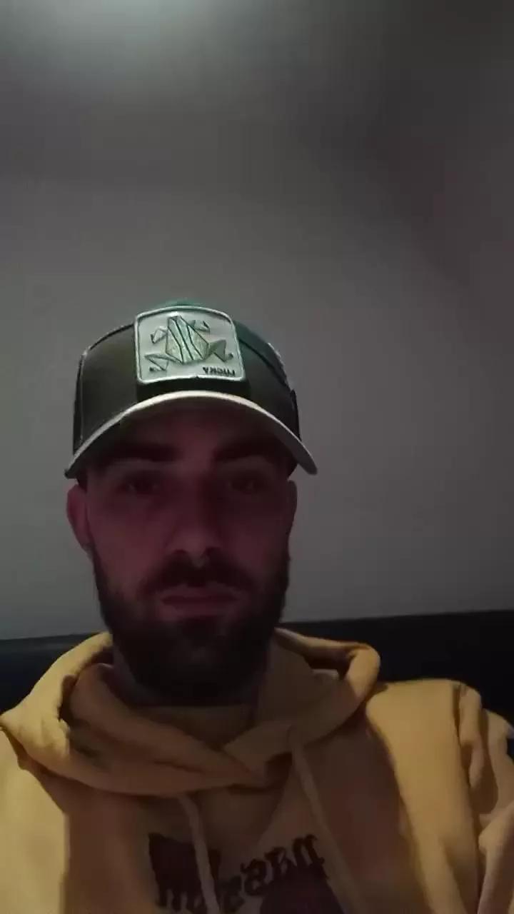 Bcn18Real on Cam4 