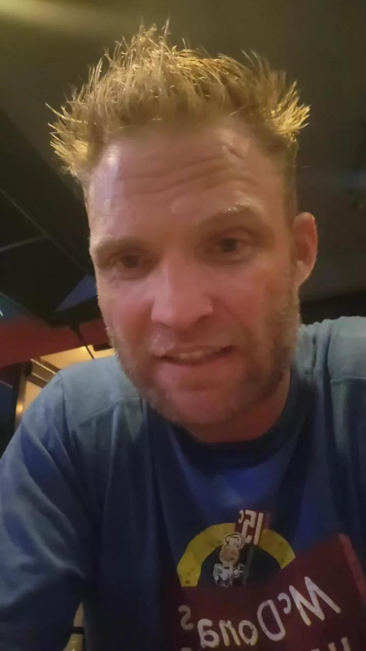 BelowDeck1 on Cam4 