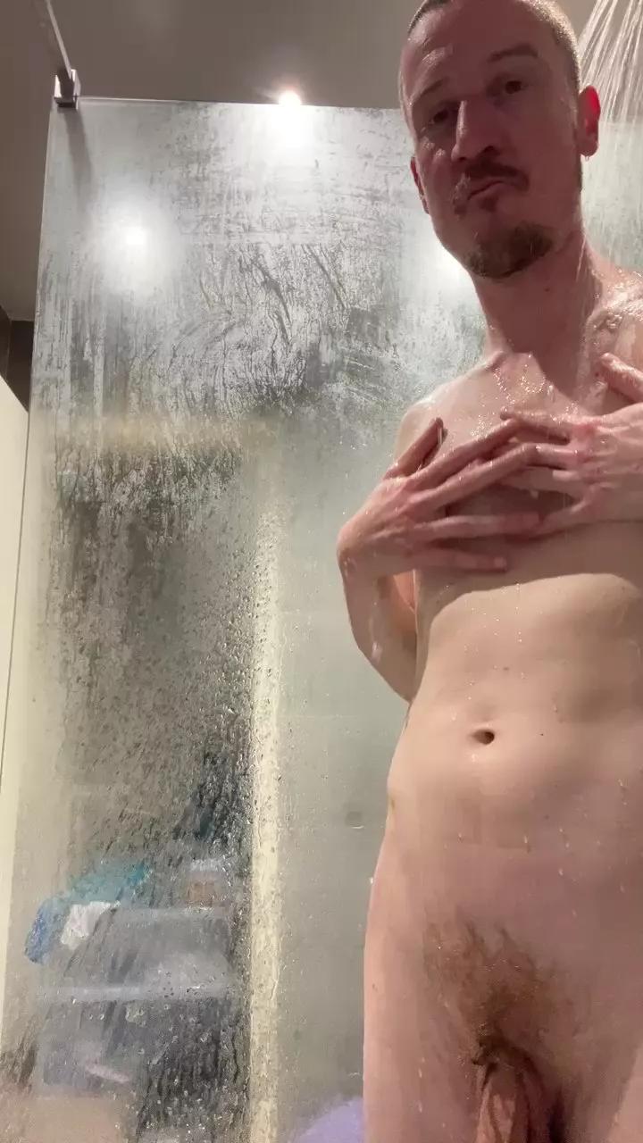 Bigloafs on Cam4 