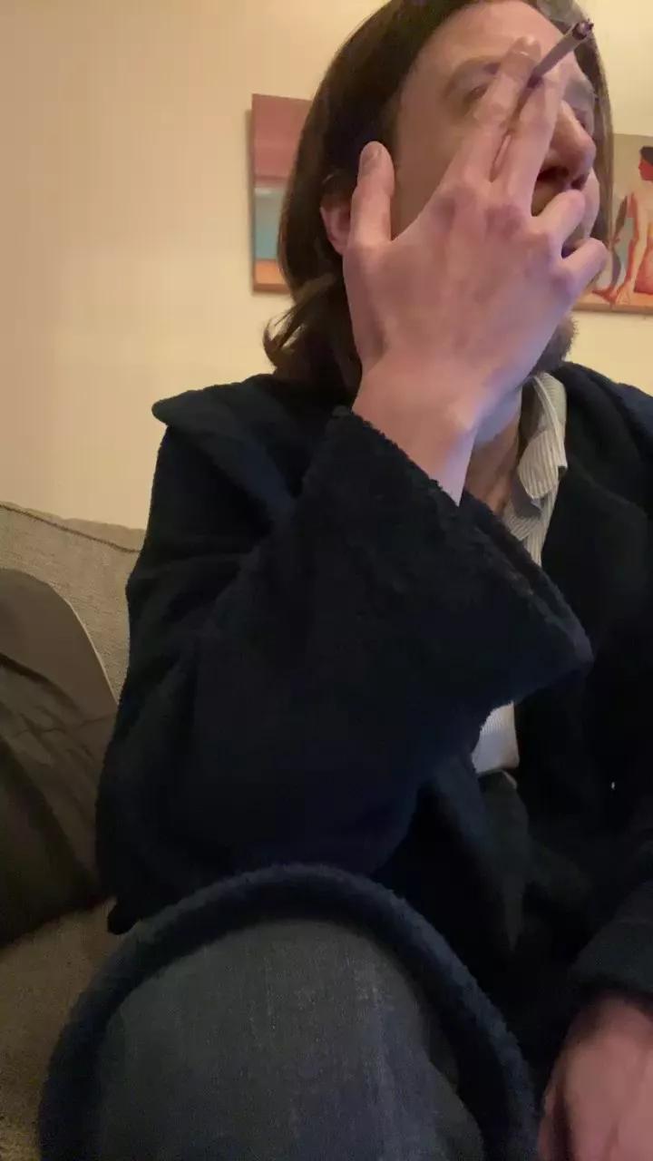 Bigloafs on Cam4 