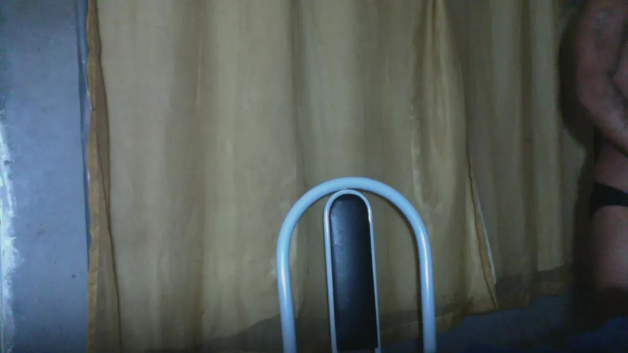 BlackDelToro on Cam4 