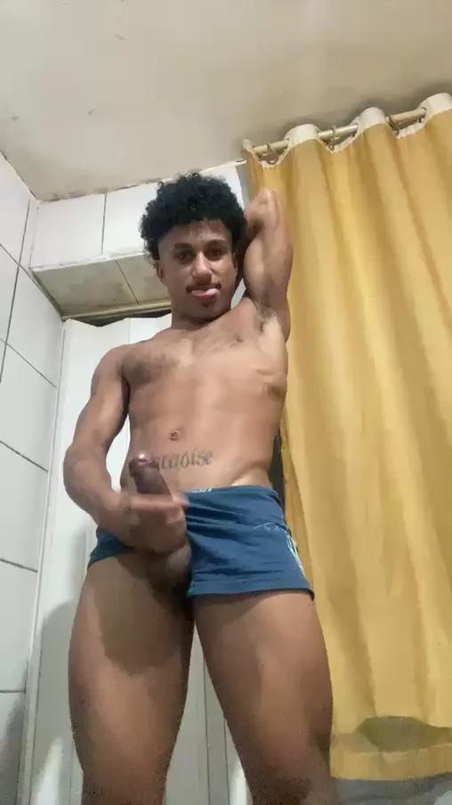 BlackDelToro on Cam4 