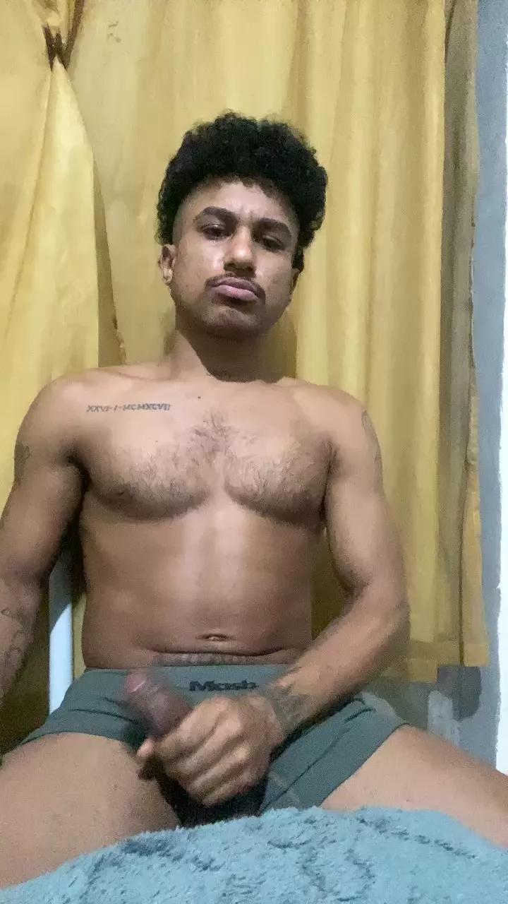 BlackDelToro on Cam4 