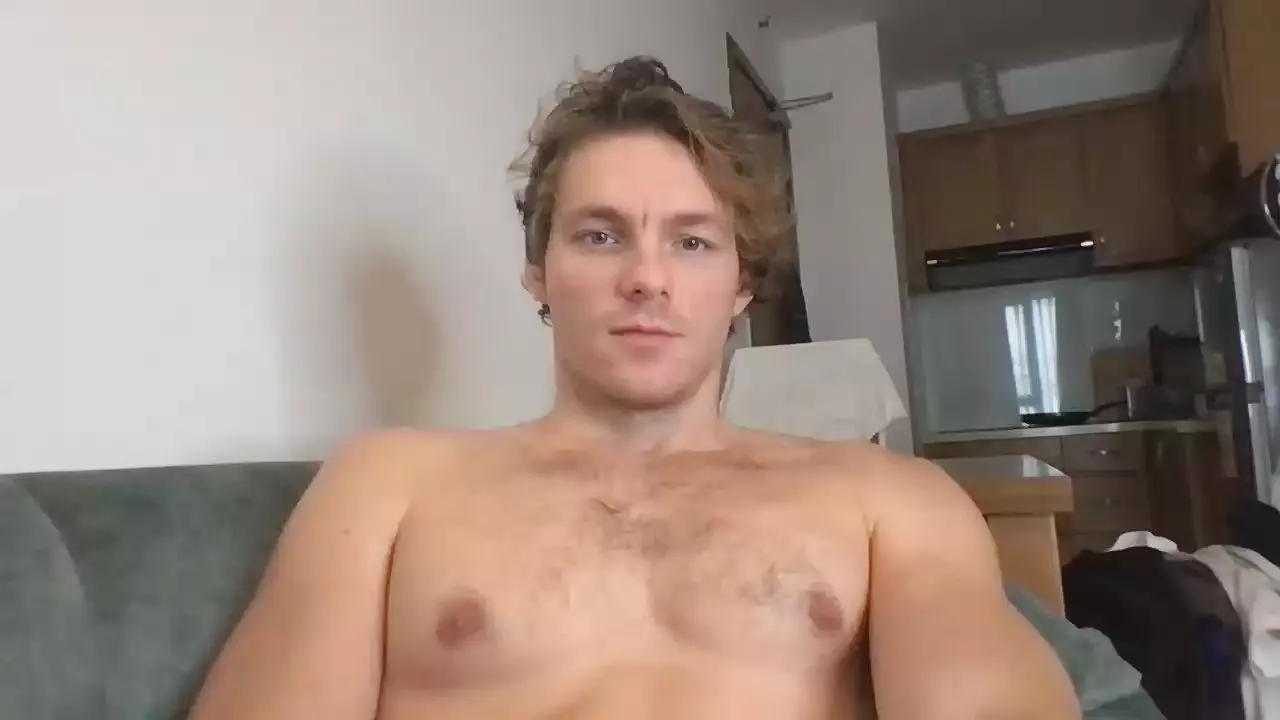 blueyedmonster on Cam4 
