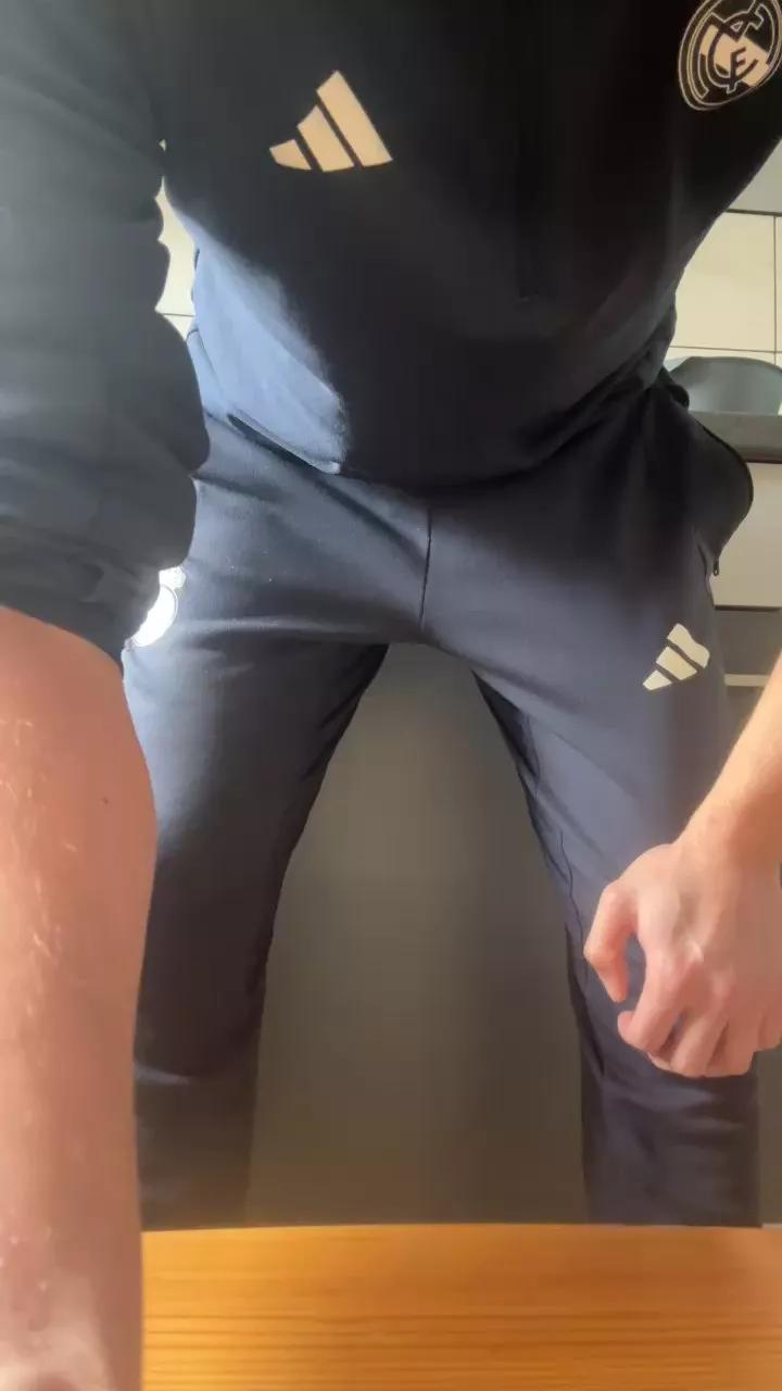Bogosse444449 on Cam4 