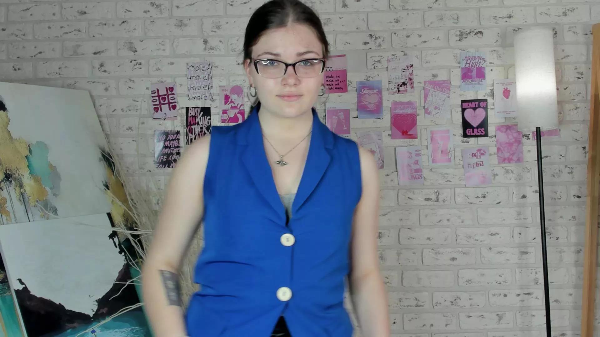 BonnieBerner on Cam4 