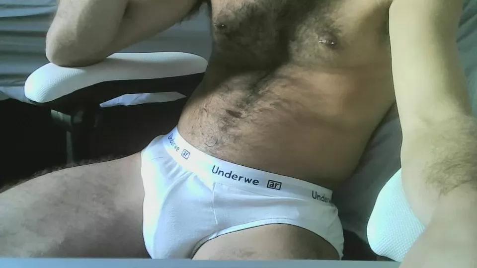 boysafadin693 on Cam4 