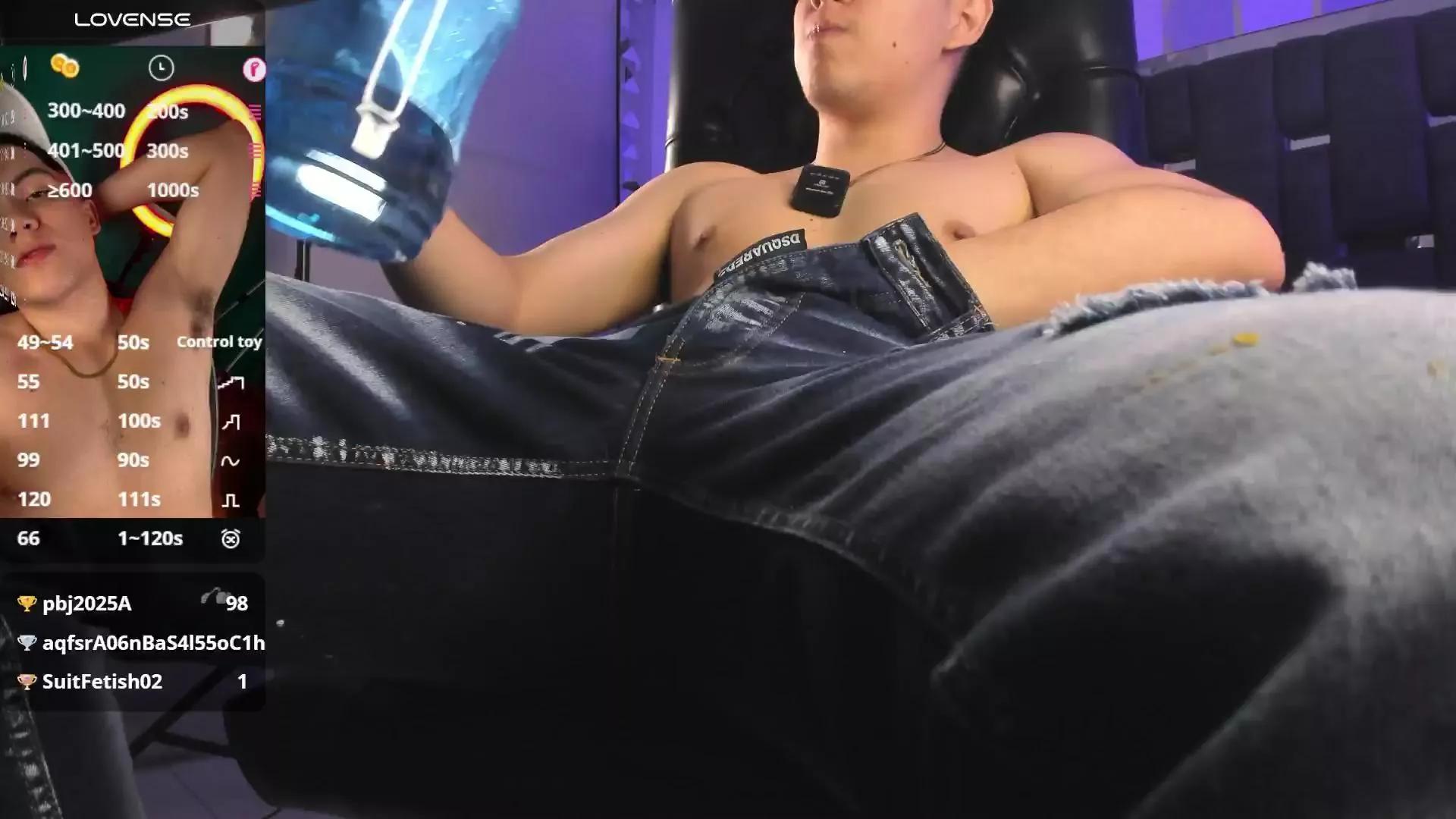Brat__ on Cam4 