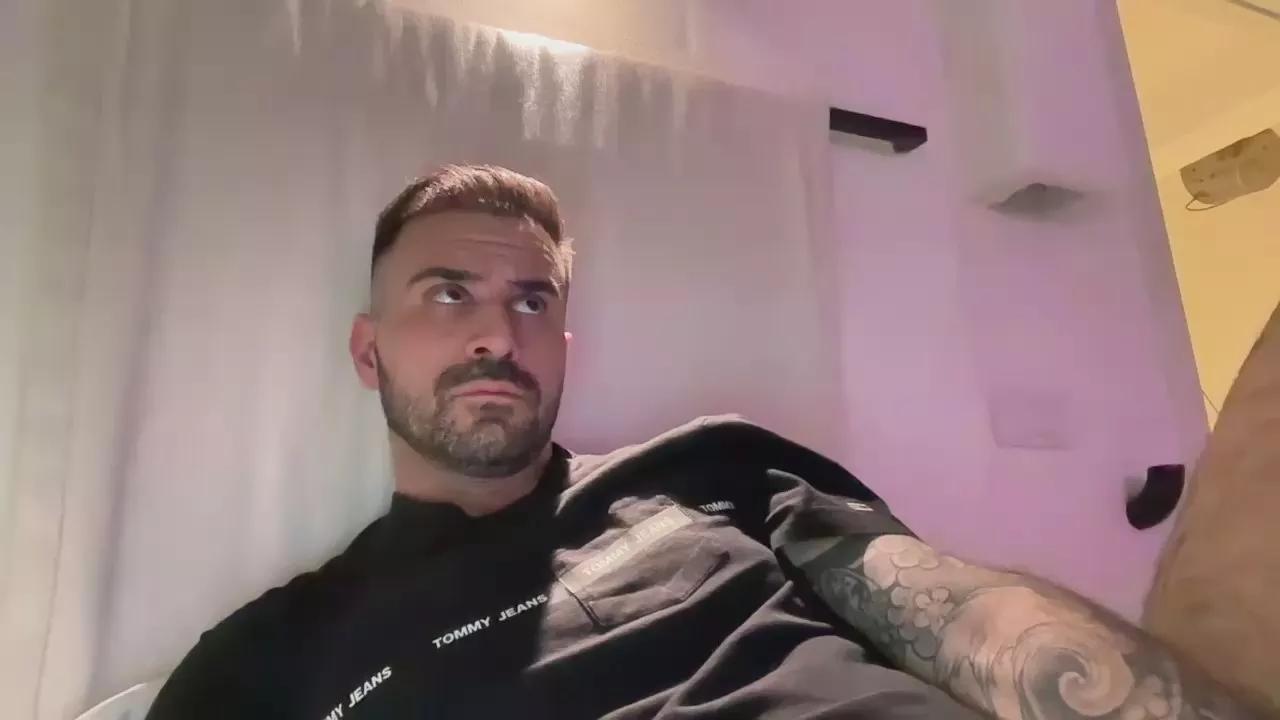 brokebrosexy on Cam4 