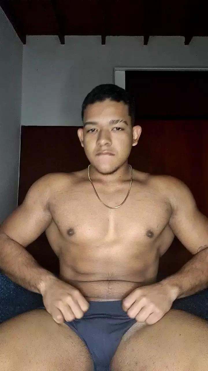 Caballerozodi on Cam4 