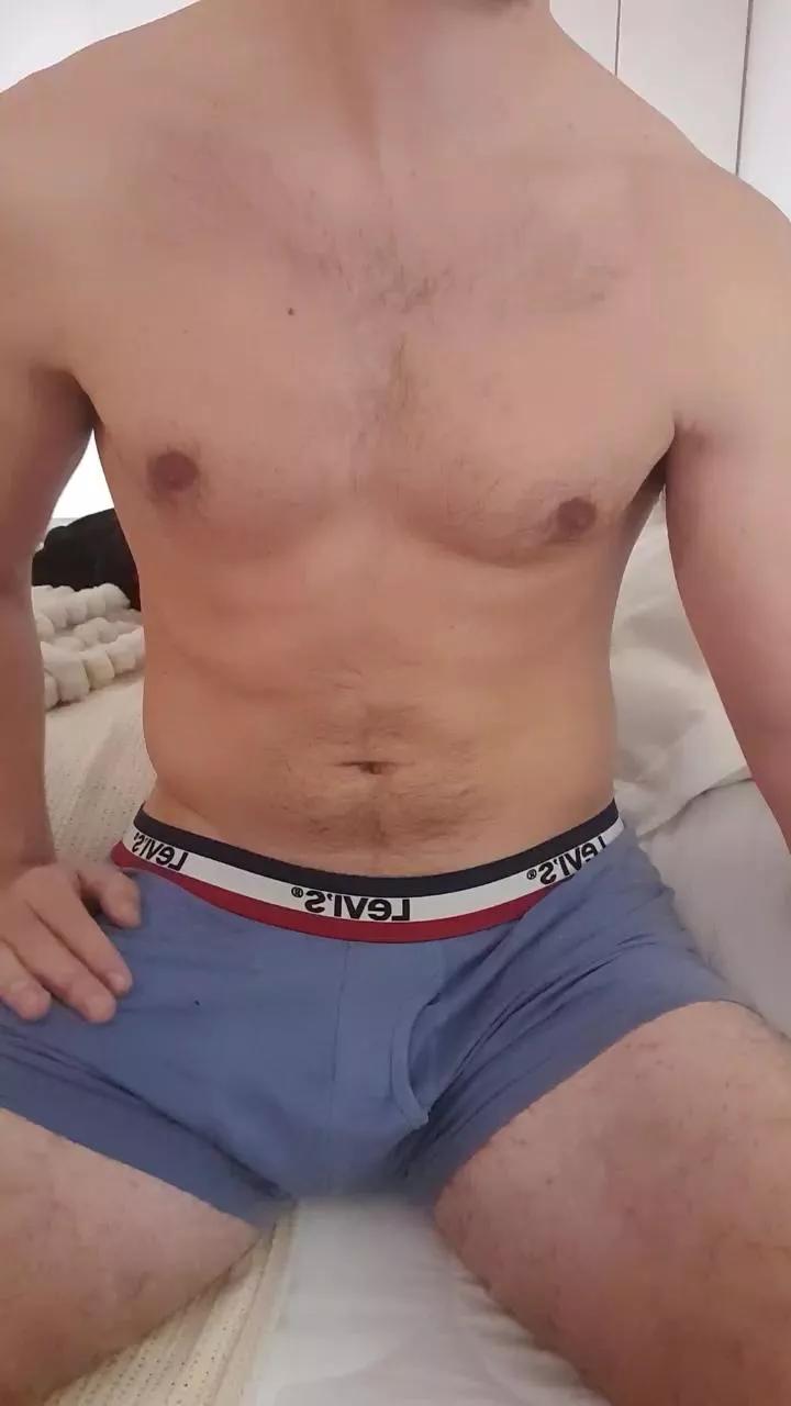 carlof2 on Cam4 
