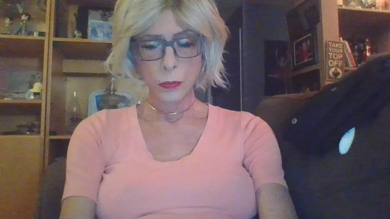 chickinrock on Cam4 