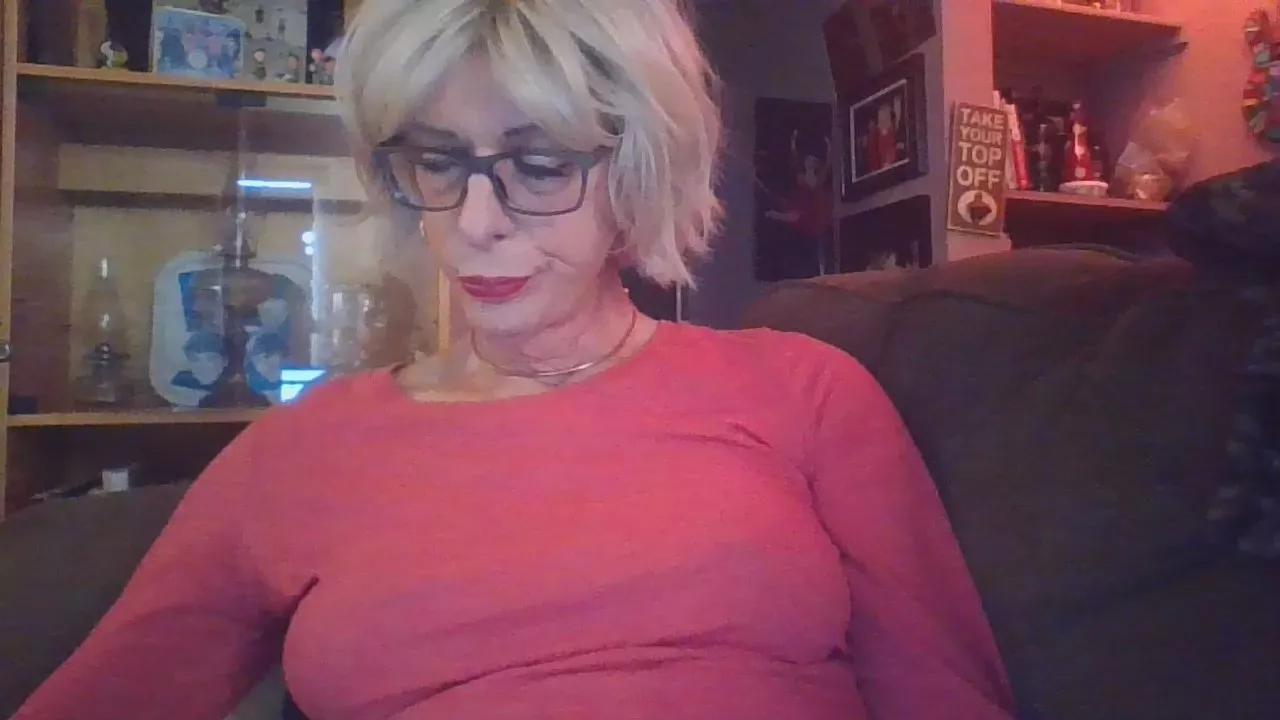 chickinrock on Cam4 