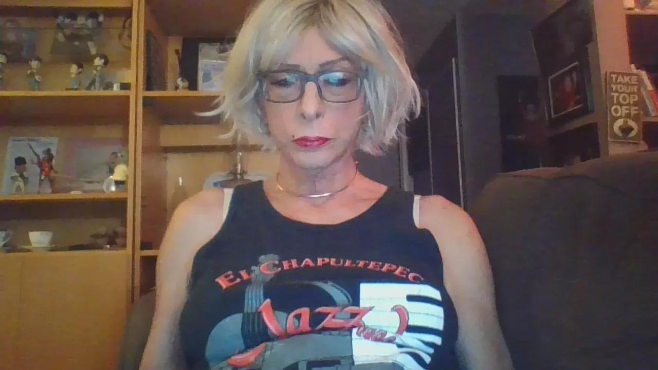 chickinrock on Cam4 