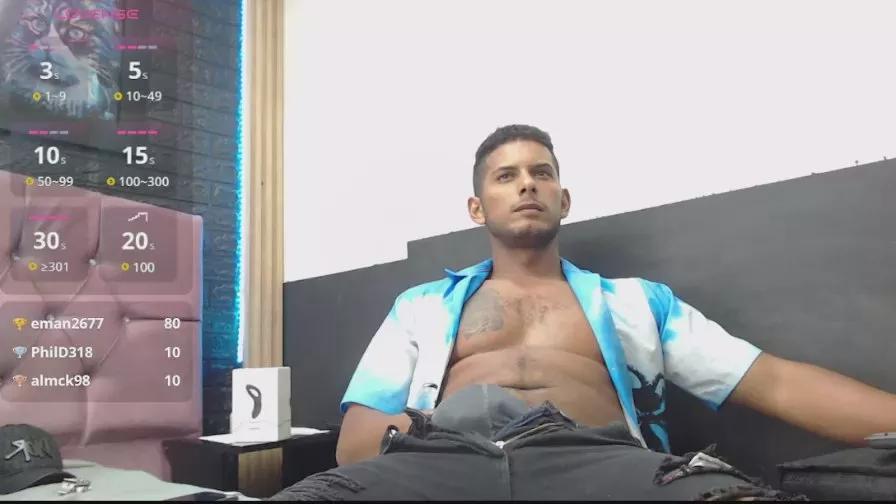 Chris_Dick99 on Cam4 