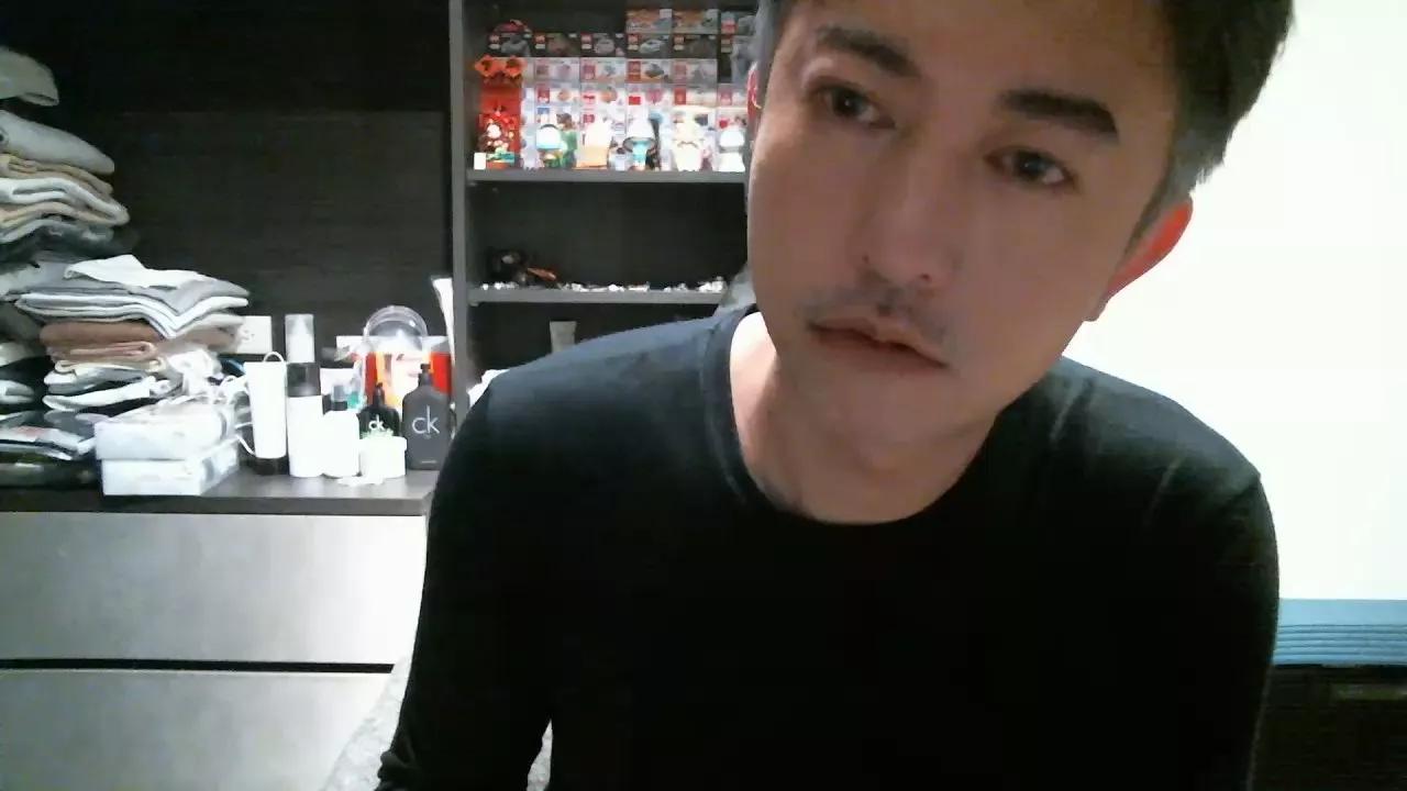 chriswu69820 on Cam4 