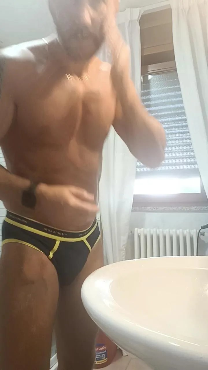 Offline CIOLADURA80 on Cam4