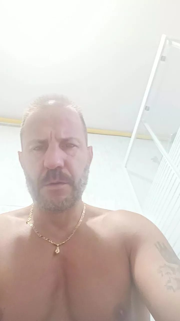 Offline CIOLADURA80 on Cam4