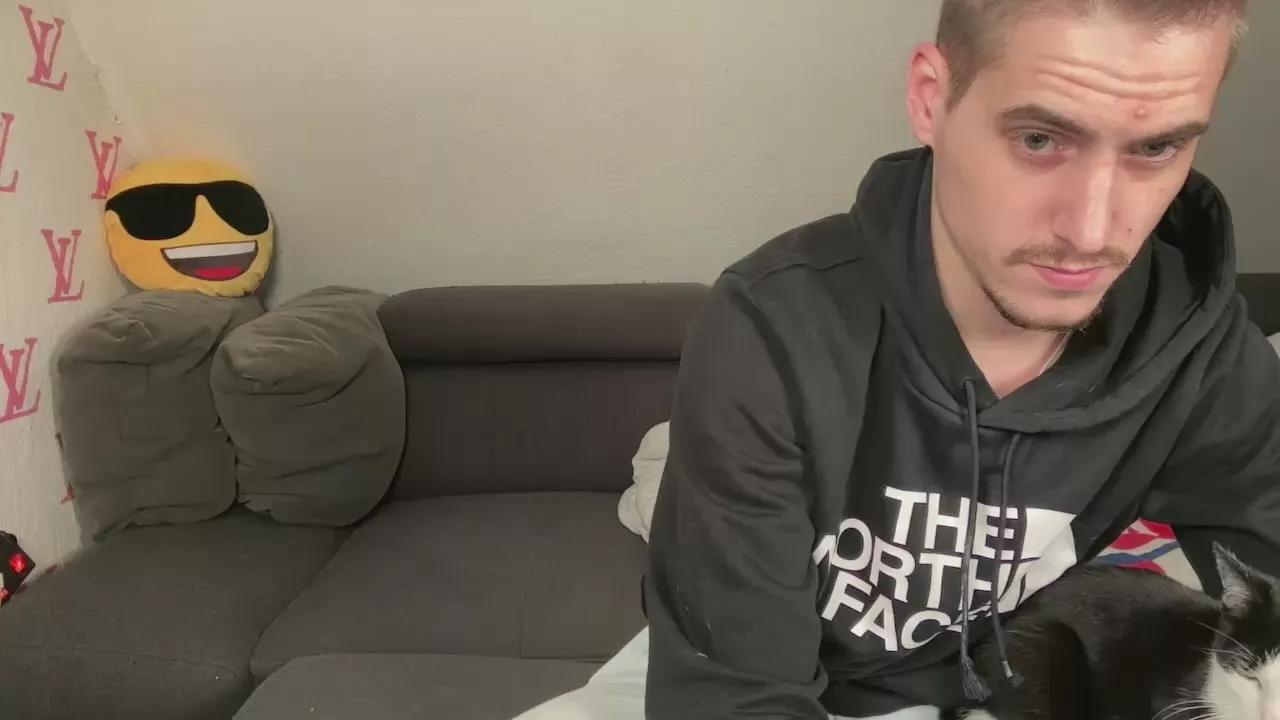 cookieboy88 on Cam4 