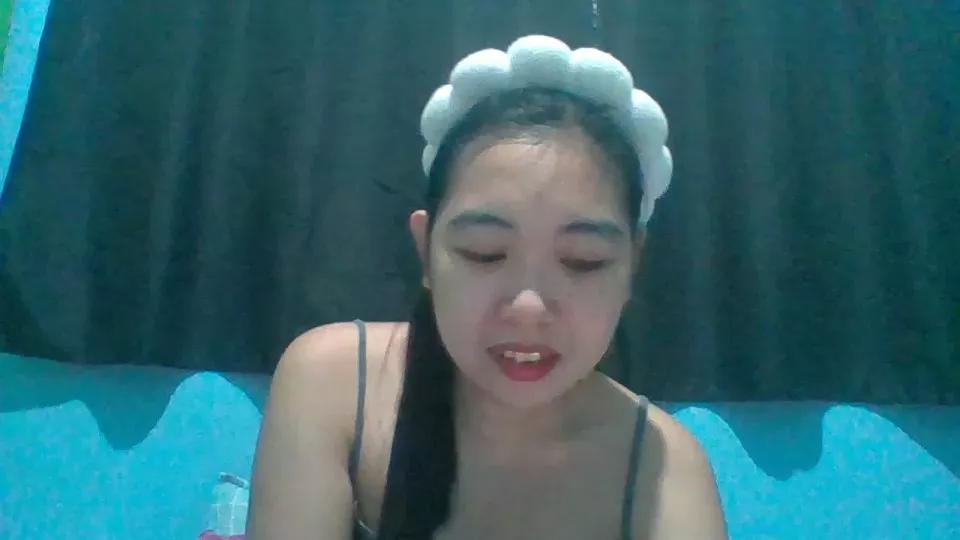 Cuteasian96 on Cam4 