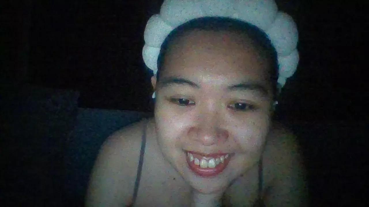 Cuteasian96 on Cam4 