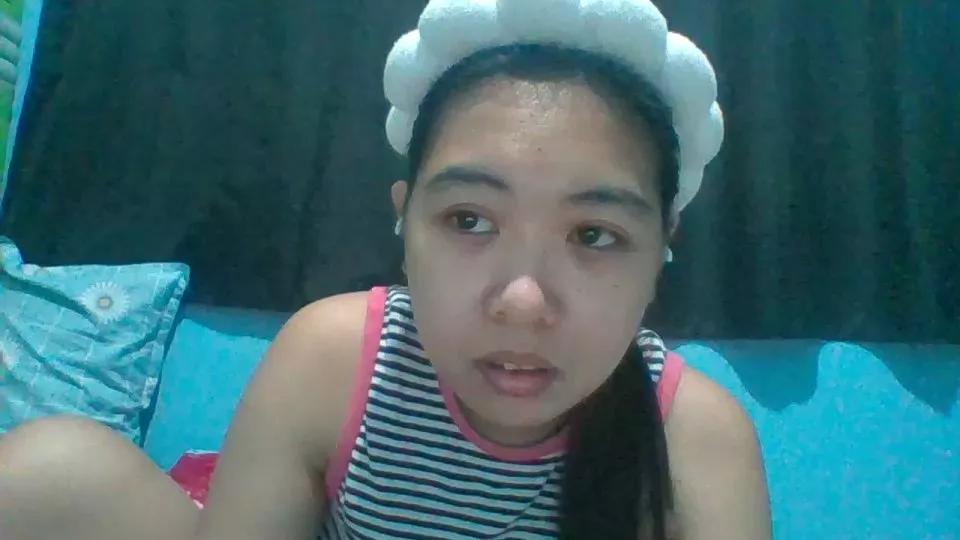 Cuteasian96 on Cam4 