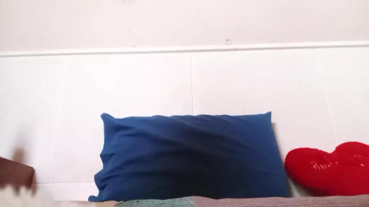 Daanalia on Cam4 