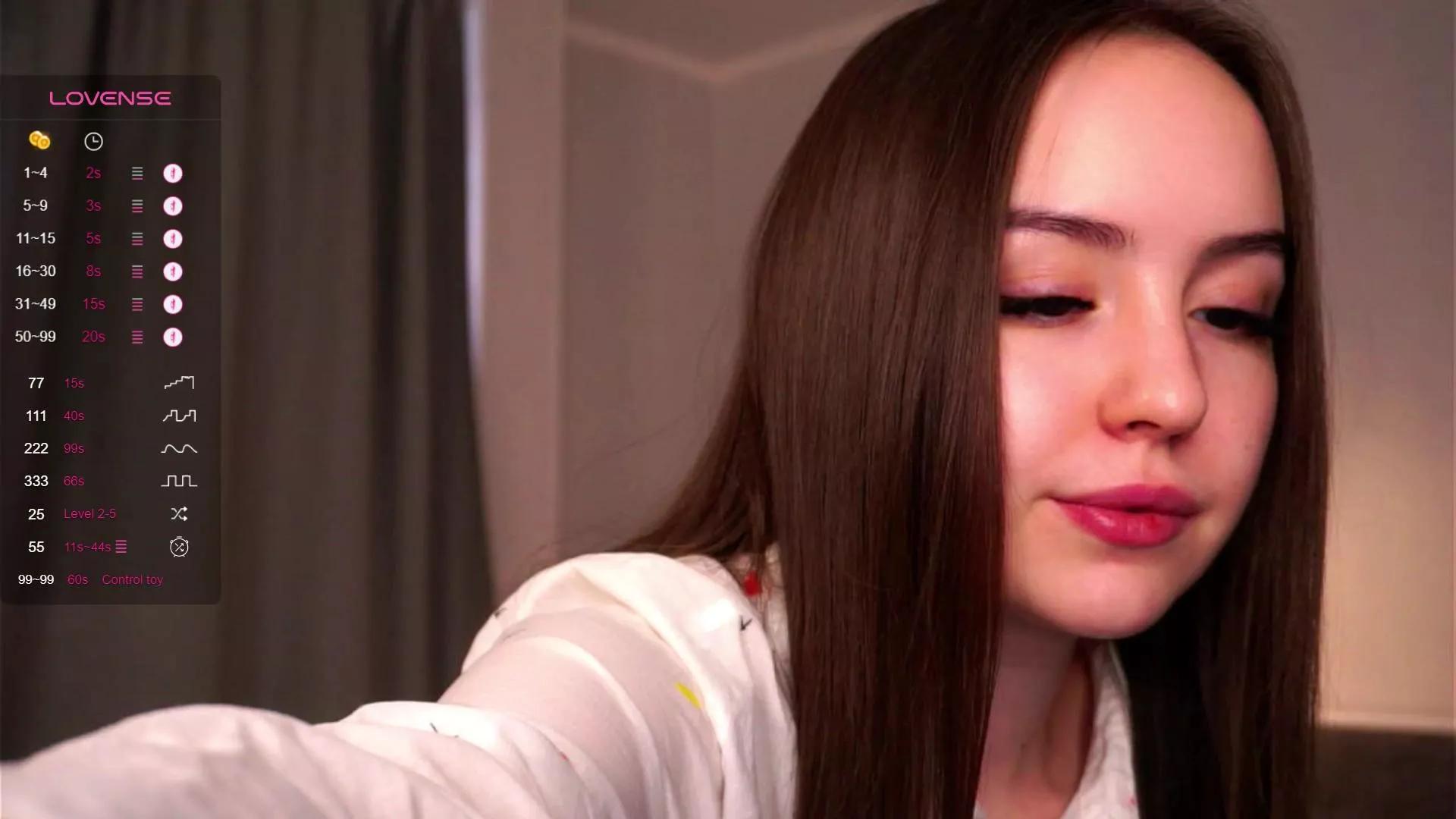 DarlineBurner on Cam4 