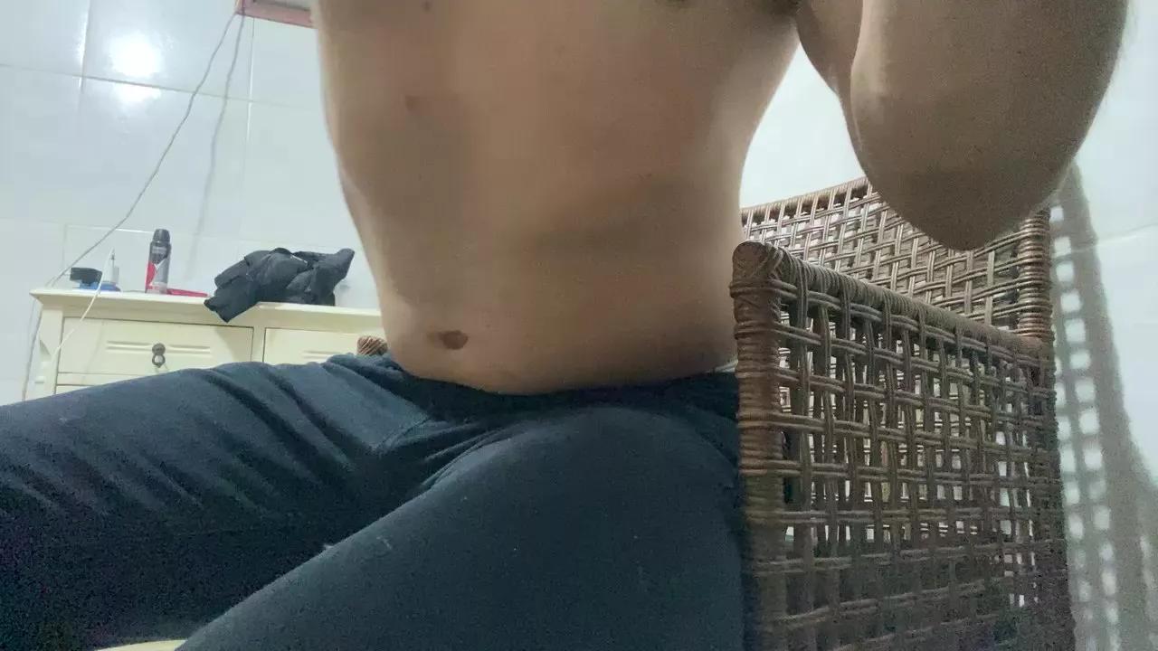 DerikTostes on Cam4 