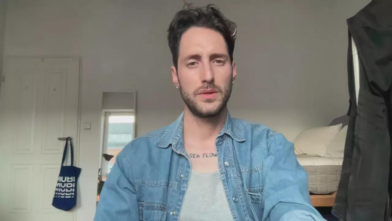 DESEXHOME on Cam4 