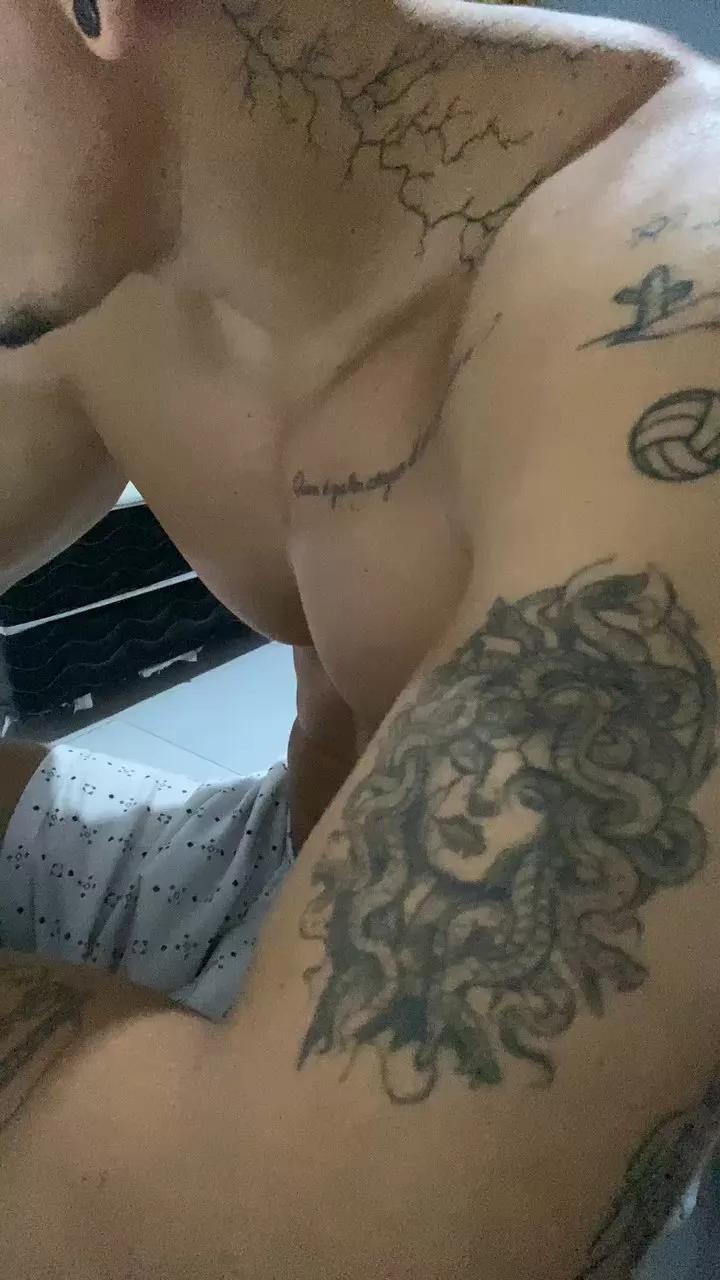 dickcum_sexy on Cam4 