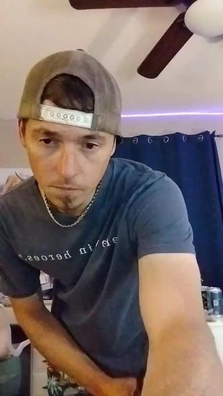 dickthump69 on Cam4 